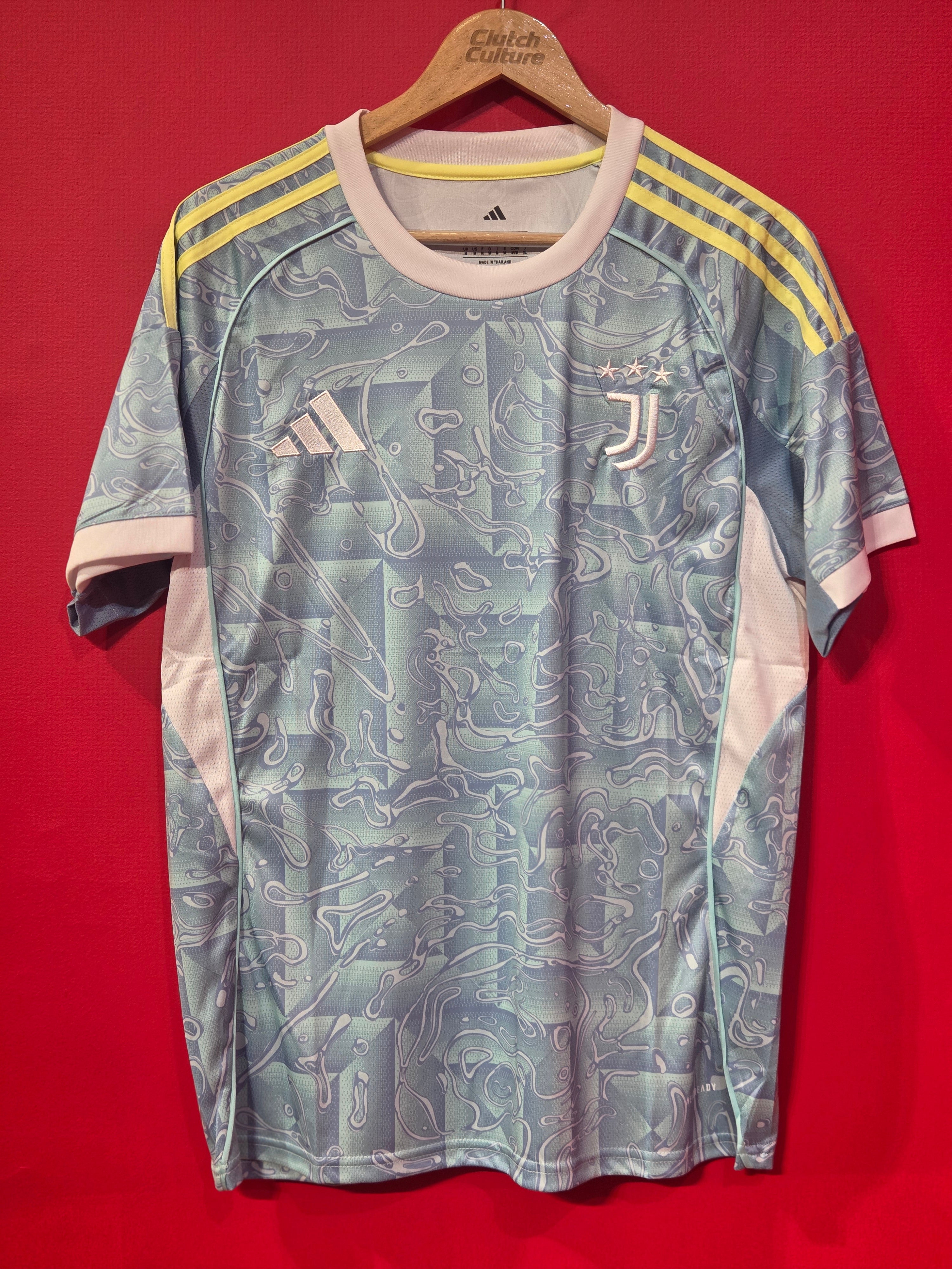 Juventus Away 25/26 Fan Version