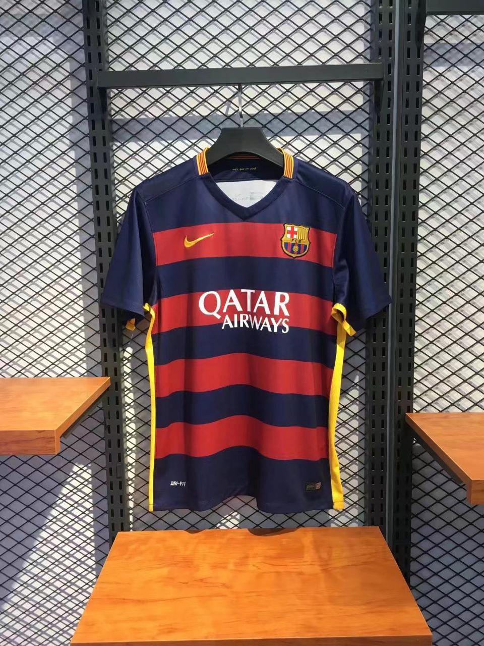 Barcelona Home 15/16