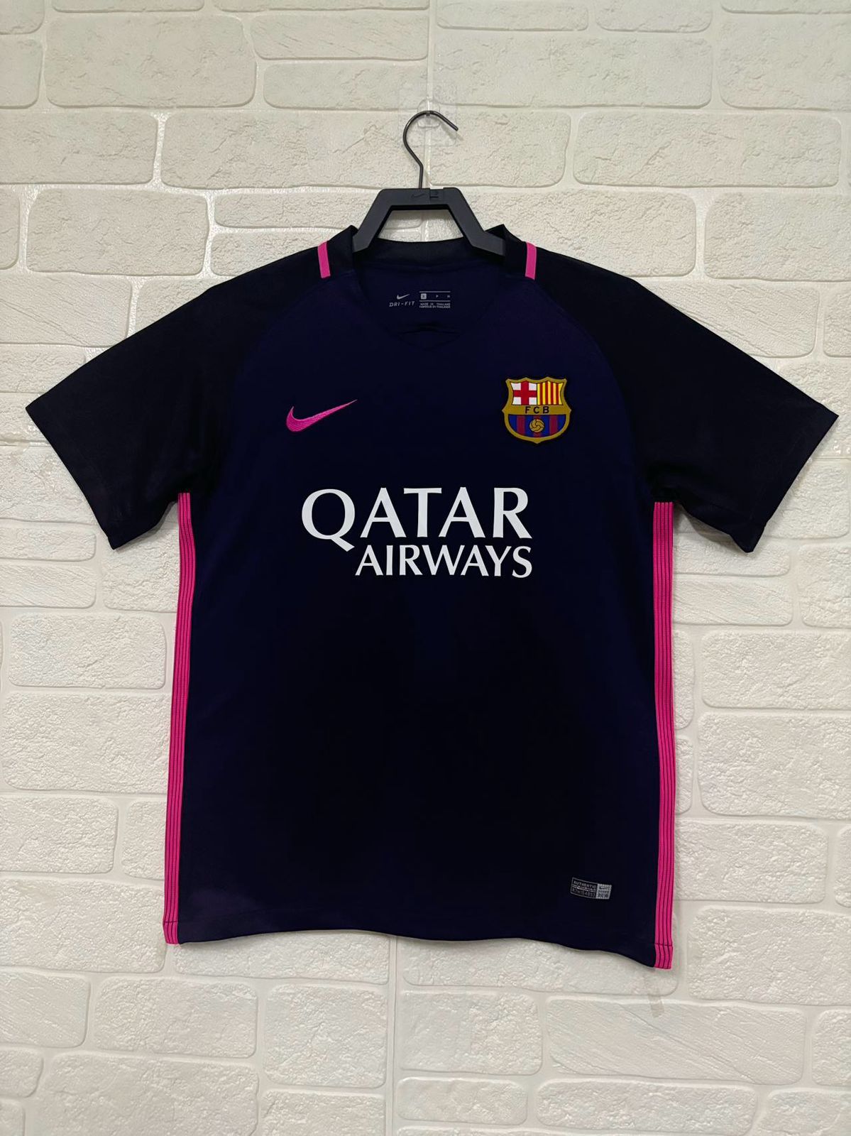 Barcelona Away 16/17
