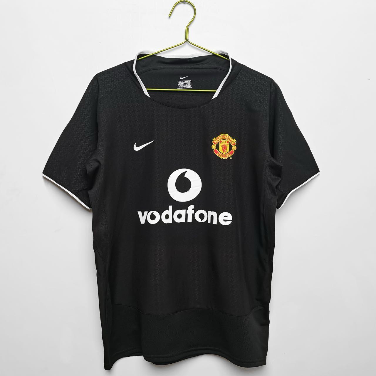 Manchester United Away 03/05