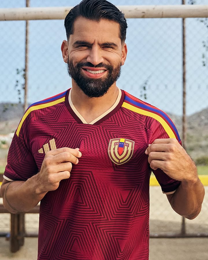 Venezuela Home 2026 – Player Version